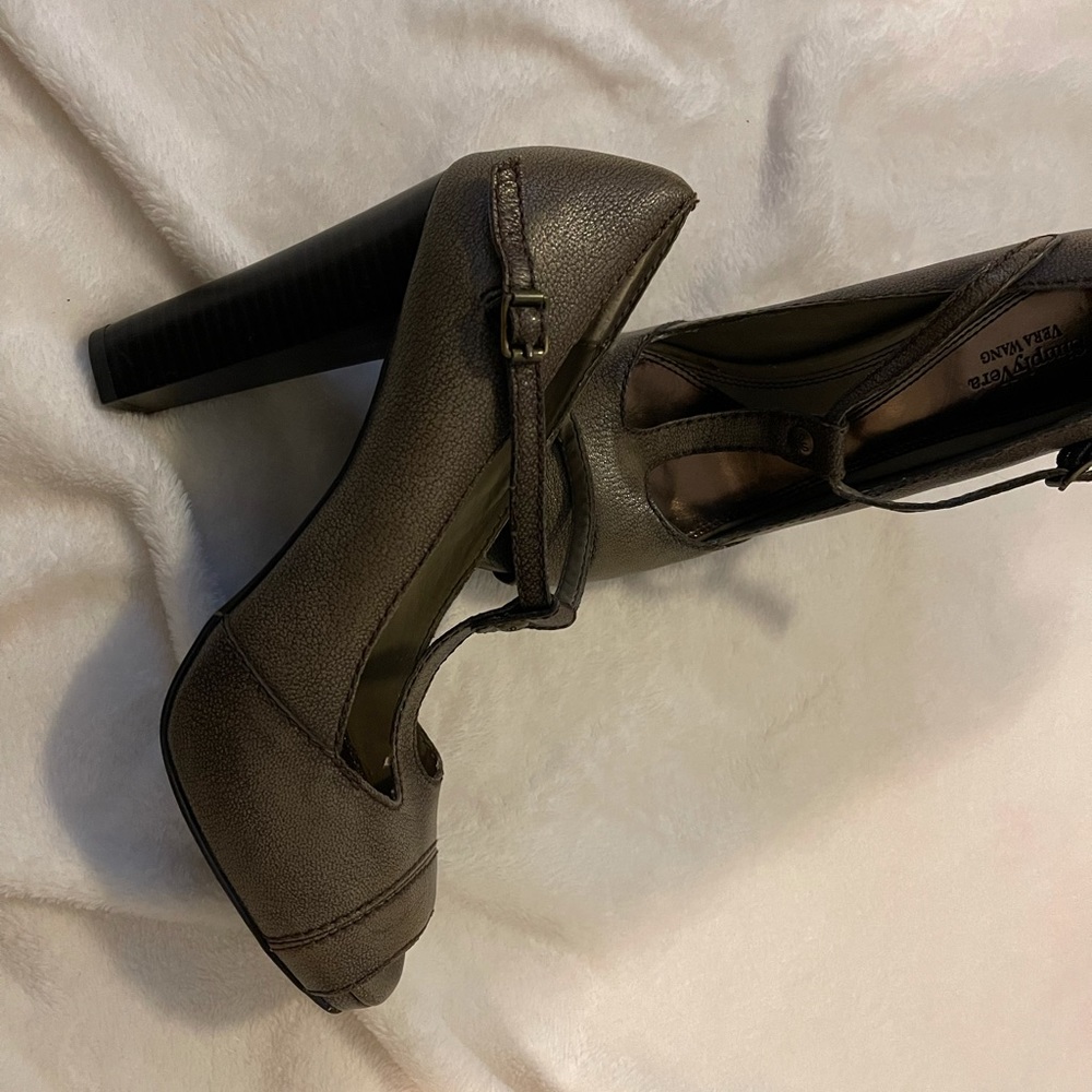 Simply Vera heels